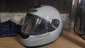 Lazer motorhelm beschikbaar voor biedingen