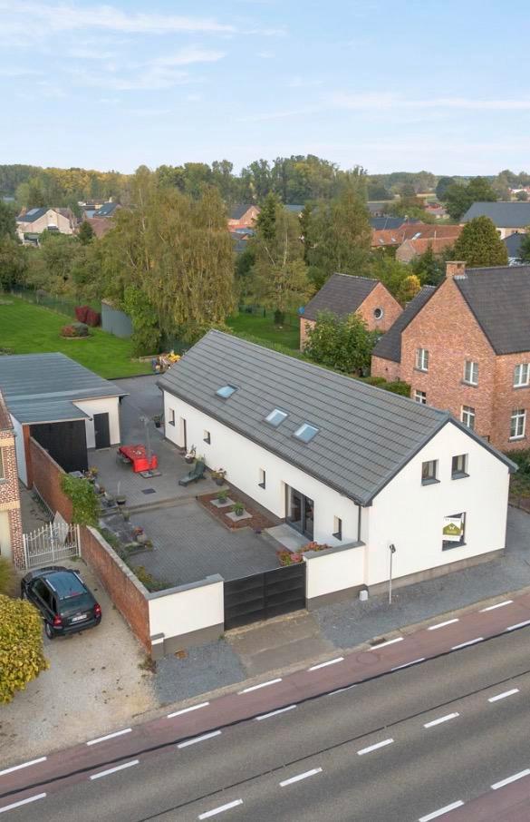 Huis te koop in Bilzen-Hoeselt, Immo, Huizen en Appartementen te koop, Provincie Limburg, 1500 m² of meer, Vrijstaande woning