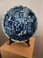 Delfts blauw bord van Boch met staander, Antiek en Kunst, Ophalen of Verzenden