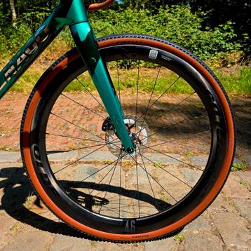 Paire de roues Reynolds AR46 en carbone ‼️ NEW ‼️ Carrosseri, Neuf, Reynolds germany, Reynolds, Enlèvement