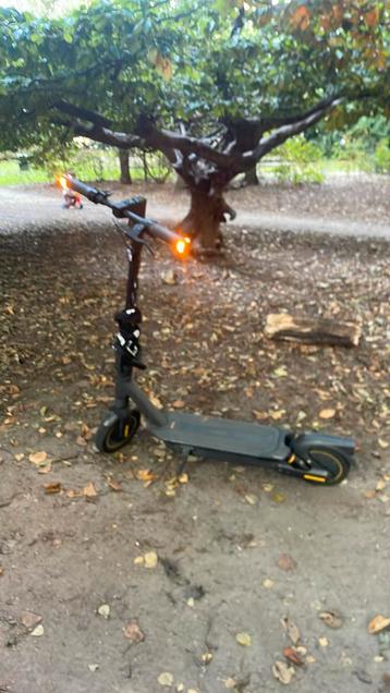 Ninebot g2 max beschikbaar voor biedingen