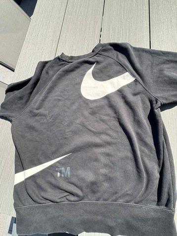 Pull Nike Oversize beschikbaar voor biedingen