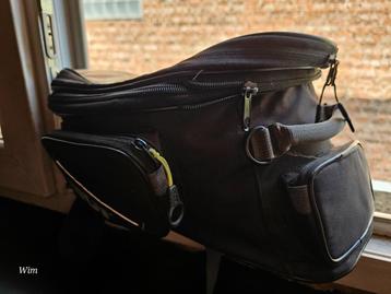 Tanktas Givi + tanklock r1200rt beschikbaar voor biedingen