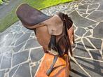 Selle anglaise. Full cuir, étrivières et étriers compris., Animaux & Accessoires, Enlèvement, Utilisé