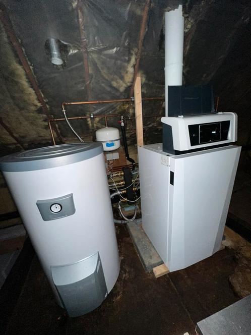 Zo goed als nieuwe gasketel  120L, Doe-het-zelf en Bouw, Chauffageketels en Boilers, Zo goed als nieuw, Ophalen