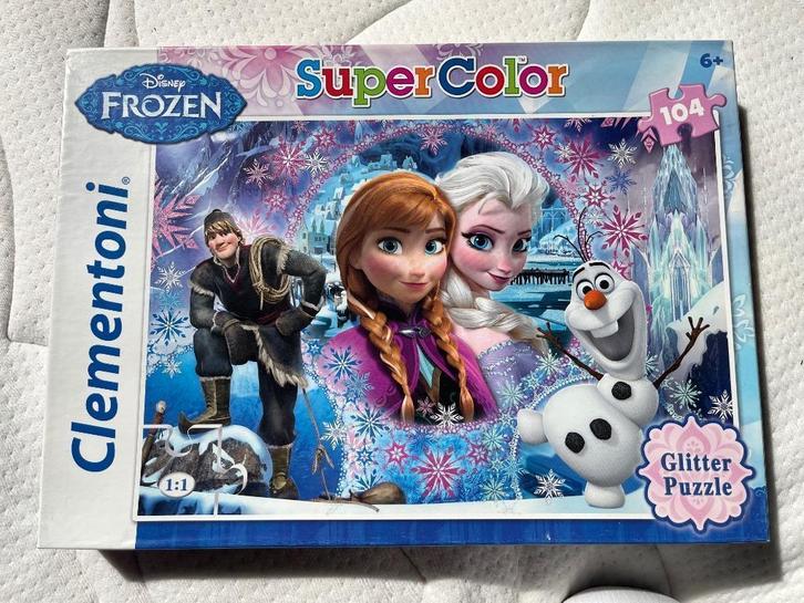 Puzzle Clementoni Glitter « Reine des neiges » - 104 pcs - 6, Kinderen en Baby's, Speelgoed | Kinderpuzzels, Zo goed als nieuw