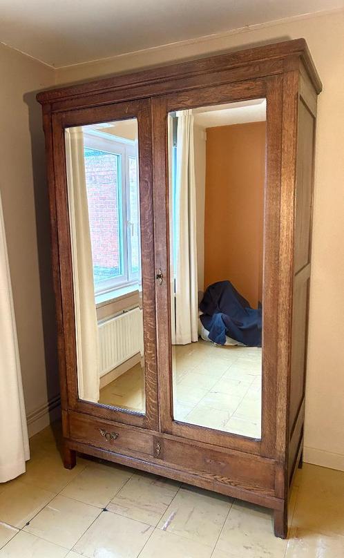 Houten kleerkast met dubbele spiegeldeur en 2 lades, Antiek en Kunst, Antiek | Meubels | Kasten, Ophalen