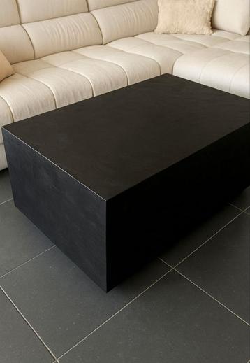 Salon tafel mango hout visgraatmotief beschikbaar voor biedingen