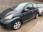 Toyota aygo 1000cc essence 2011 clim gps carplay, Autos, Achat, Particulier, Aygo, Essence