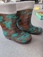 Nieuwe regenlaarsjes, Ophalen