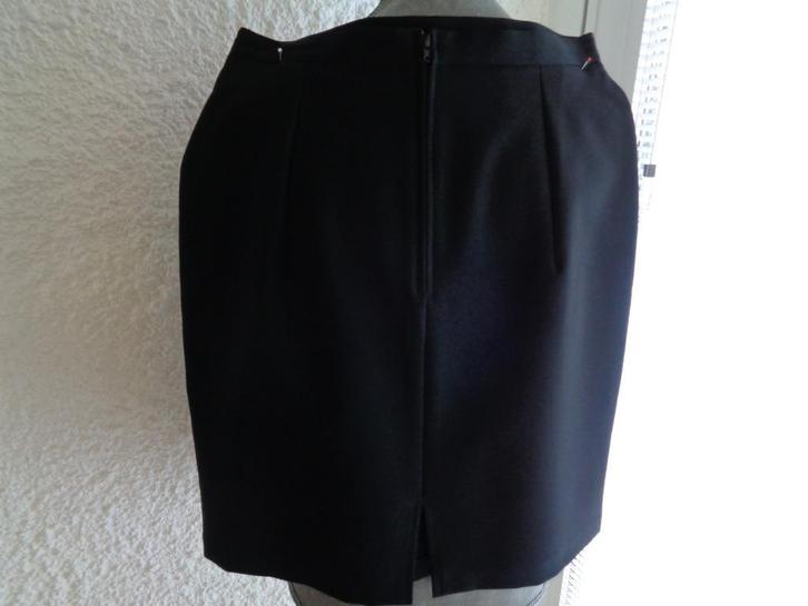 Jupe noire. "Pimkie" taille 38, Kleding | Dames, Rokken, Gedragen, Maat 38/40 (M), Zwart, Ophalen of Verzenden
