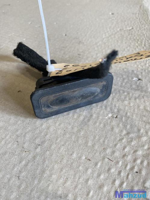 RENAULT CLIO 3 Achterklep schakelaar 8200076256, Auto-onderdelen, Dashboard en Schakelaars, Renault, Gebruikt