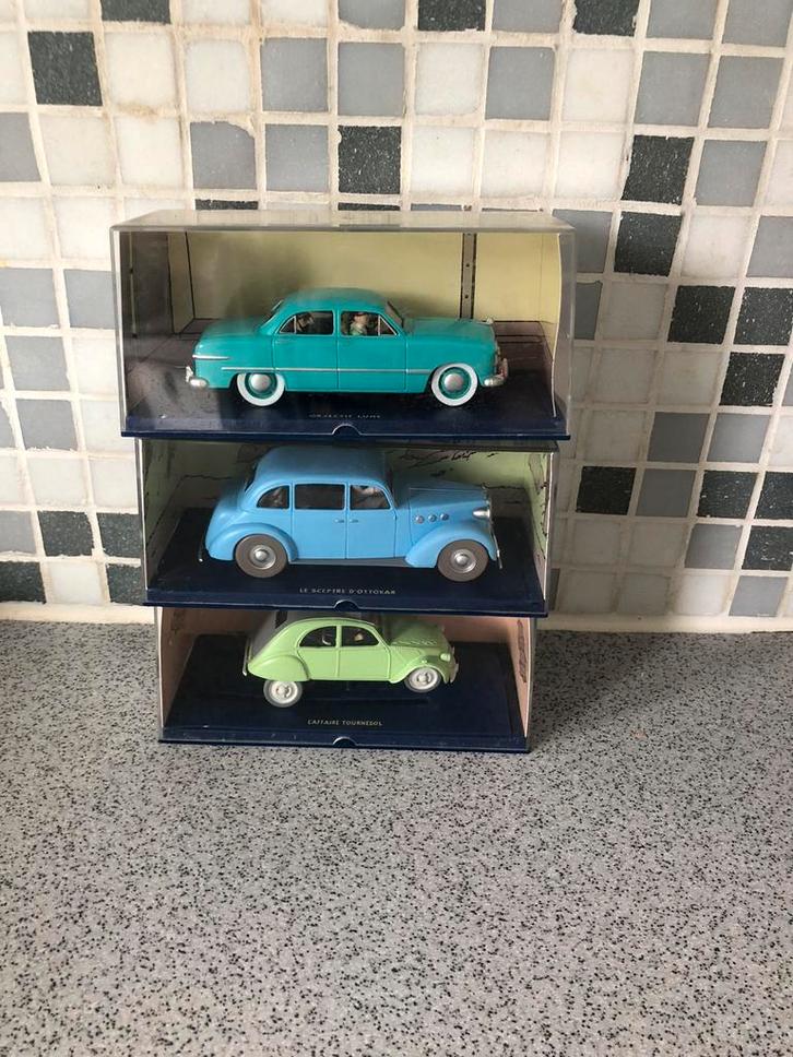 3 auto's 1:43 - kuifje - moulinsart, Hobby en Vrije tijd, Modelauto's | 1:43, Zo goed als nieuw, Ophalen of Verzenden
