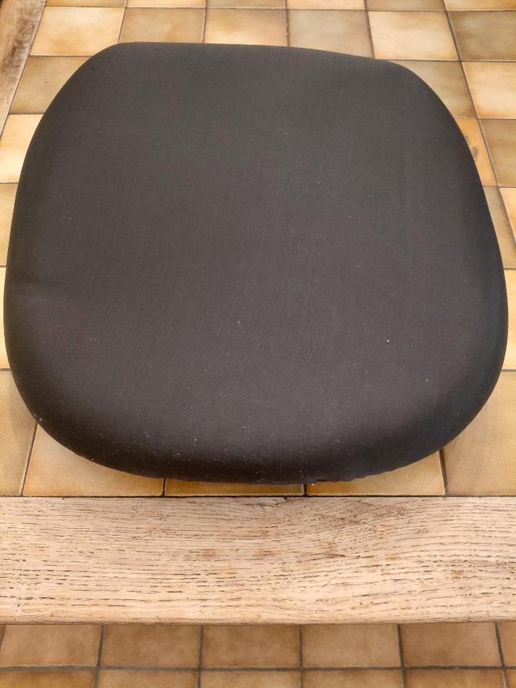 Lifthulpkussen, Diversen, Rolstoelen, Zo goed als nieuw, Elektrische rolstoel, Ophalen of Verzenden