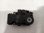 KACHELMOTOR BMW 1 serie (F40) (01-2019/-) (cz113930), Gebruikt, BMW