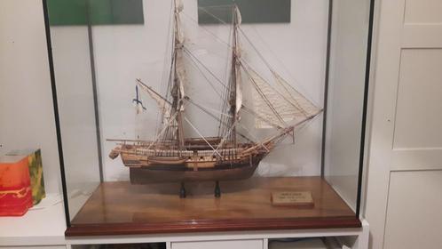Schiffsmodell, russische Marine absolutes UNIKAT, Hobby en Vrije tijd, Modelbouw | Boten en Schepen, Zo goed als nieuw, 1:32 tot 1:50