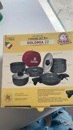 Set de casseroles empilables pour camping, Caravans en Kamperen, Kampeeraccessoires, Ophalen, Nieuw