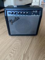 Fender Frontman 15G + 2 bijhorende kabels, Guitare, Moins de 50 watts, Enlèvement, Utilisé