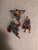 Pins Superman