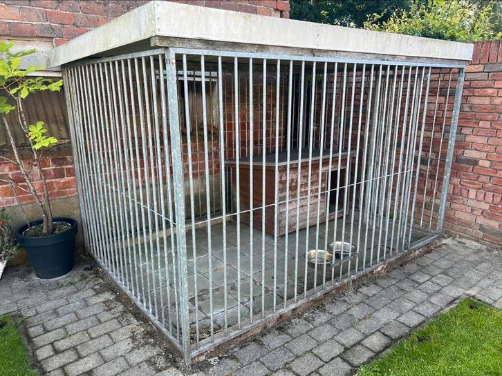 Hondenren met dak en nachthok, Dieren en Toebehoren, Hondenhokken, Zo goed als nieuw, Hondenkennel, 100 cm of meer, 110 cm of meer