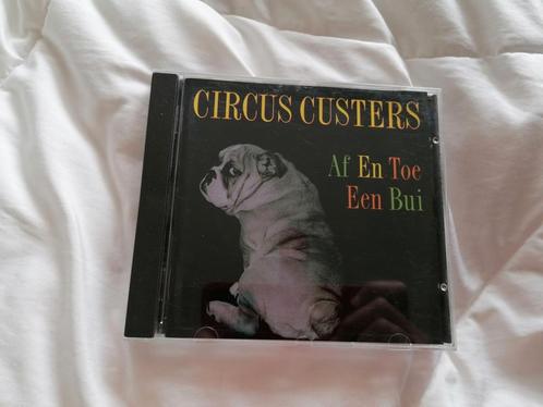 Circus Custers : af en toe een bui, CD & DVD, CD | Néerlandophone, Comme neuf, Musique régionale, Enlèvement ou Envoi