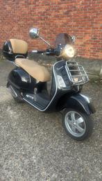 Vespa GTS 125, 1 cylindre, Scooter, Particulier, 125 cm³