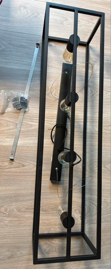 Hanglamp beschikbaar voor biedingen