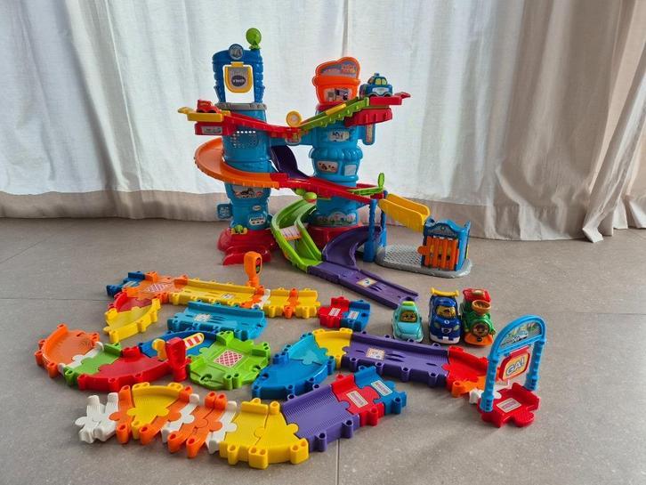 Toet toet auto´s politietoren, Kinderen en Baby's, Speelgoed | Vtech, Gebruikt, 6 maanden tot 2 jaar, Ophalen