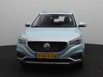 MG ZS EV Luxury 45 kWh | Leder | Navi | Panoramadak | Camera, Auto's, 45 kWh, Gebruikt, Parkeersensor, 1507 kg