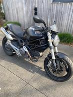 Ducati Monster mat zwart beperkte reeks 696, Motoren, Motoren | Ducati, Particulier, Meer dan 35 kW, Naked bike