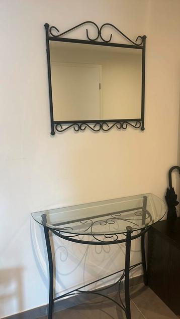 Table et mirroire d’entrée ( réservé), Enlèvement, Utilisé, Verre