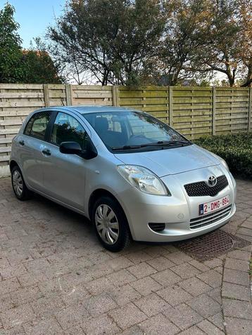 Toyota Yaris 2007 benzin 1.0 Gekeurd vvk beschikbaar voor biedingen