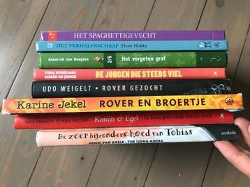 Boeken voor jonge lezers. Of voorlezen aan grote kleuters.  beschikbaar voor biedingen