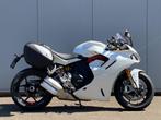 Ducati Supersport 950 S / Touring Pack / Quickshifter / 2023, 2 cilinders, Bedrijf, Meer dan 35 kW, Toermotor