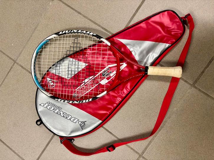 Kids/ junior tennis racket dunlop, Sport en Fitness, Tennis, Zo goed als nieuw, Racket, Dunlop, Ophalen of Verzenden