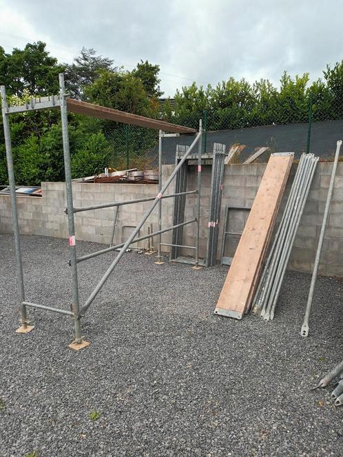 +- 40m2 échafaudage altrad plettac., Doe-het-zelf en Bouw, Steigers, Gebruikt, Ophalen