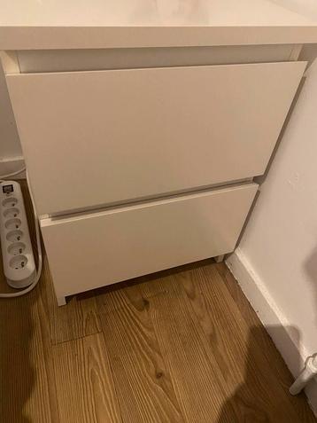 Ikea nachtkasjes 2 stuks beschikbaar voor biedingen