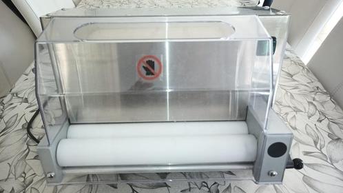 Pizzadeegmachine van Beeketal, Tuin en Terras, Pizzaovens, Zo goed als nieuw, Ophalen