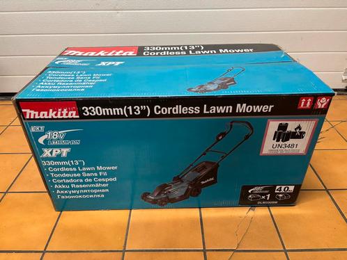 Makita 330mm(13”) cordless lawn mower grasmaaier, Tuin en Terras, Grasmaaiers, Gebruikt, Accu-grasmaaier, 30 t/m 39 cm, Cirkelmaaier