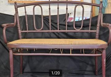 THONET CANAPE  beschikbaar voor biedingen