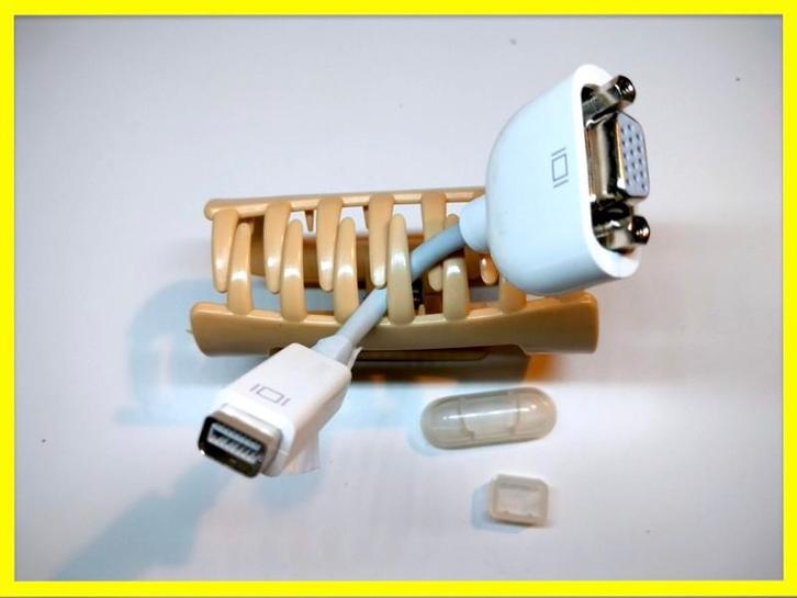 Apple Macbook Pro videoweergavepoortadapter, Computers en Software, Laptop-opladers, Gebruikt, Ophalen of Verzenden