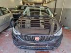 Fiat Tipo 1.4 16V Pop et 1 an de garantie (bj 2018), Auto's, Parkeersensor, Stof, Gebruikt, Euro 6