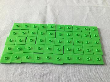 Lego 2x2 licht groen met pin beschikbaar voor biedingen