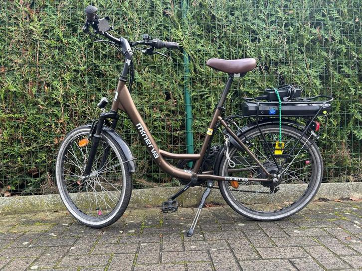 Elektrische fiets minerva, Fietsen en Brommers, Fietsen | Vouwfietsen, Zo goed als nieuw, Versnellingen, Ophalen