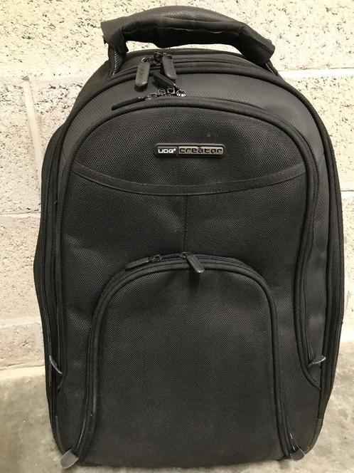 UDG Creator Wheeled Laptop Backpack 21-inch trolley DJ, Informatique & Logiciels, Sacoches d'ordinateur portable, Utilisé, Sac à roulettes