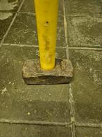 Pour marteau, Enlèvement