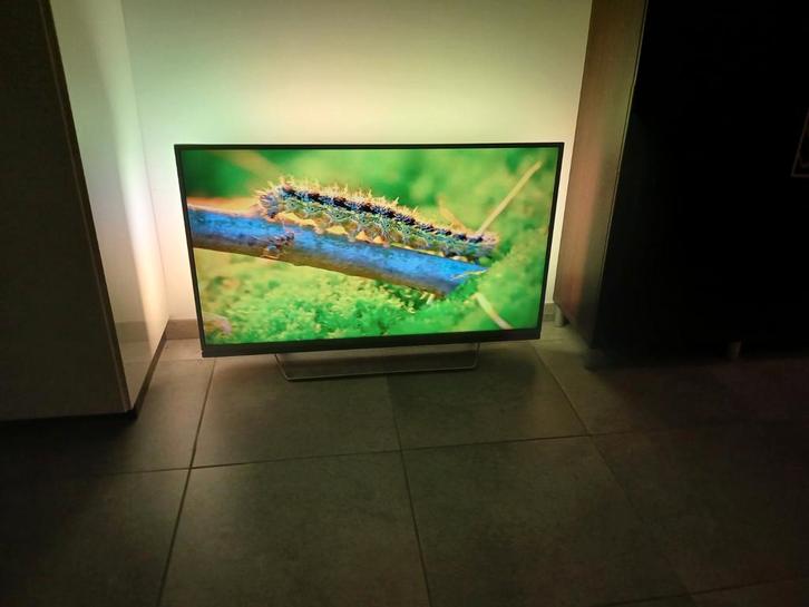 Smart TV 4k HDR ambilight 55 pouces Philips, Audio, Tv en Foto, Televisies, Zo goed als nieuw, LED, 100 cm of meer, 4k (UHD), Philips