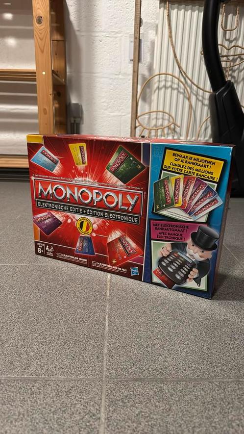 Monopoly elektronische editie (Belgisch), Hobby en Vrije tijd, Gezelschapsspellen | Kaartspellen, Zo goed als nieuw, Ophalen of Verzenden