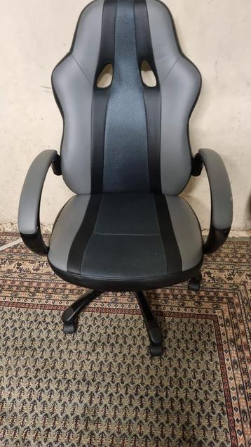 Gaming chair / Bureaustoel