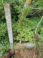 Gratis betonpalen en platen (>36m), Ophalen, Gebruikt, Palen